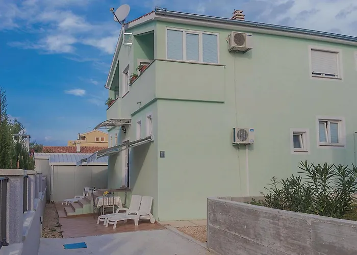 Cozy In Biograd With Wifi * Biograd Na Moru